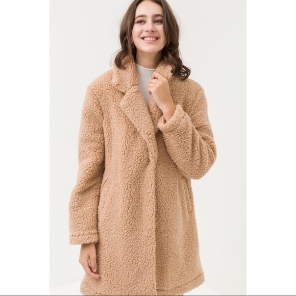 LAST ONE! Teddy Bear Coat - Camel - Picture 3 of 6